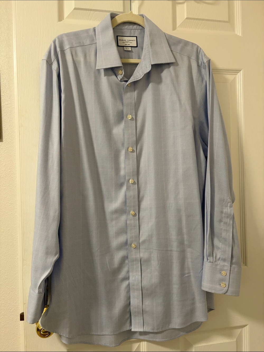 Charles Tyrwhitt Light Blue Classic Dress Shirt